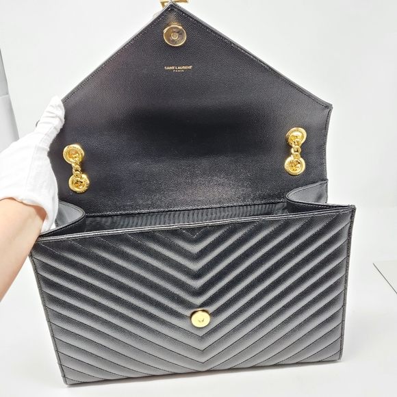 100% Auth YSL Large Envelope Shoulder Bag - Picture 10 of 16